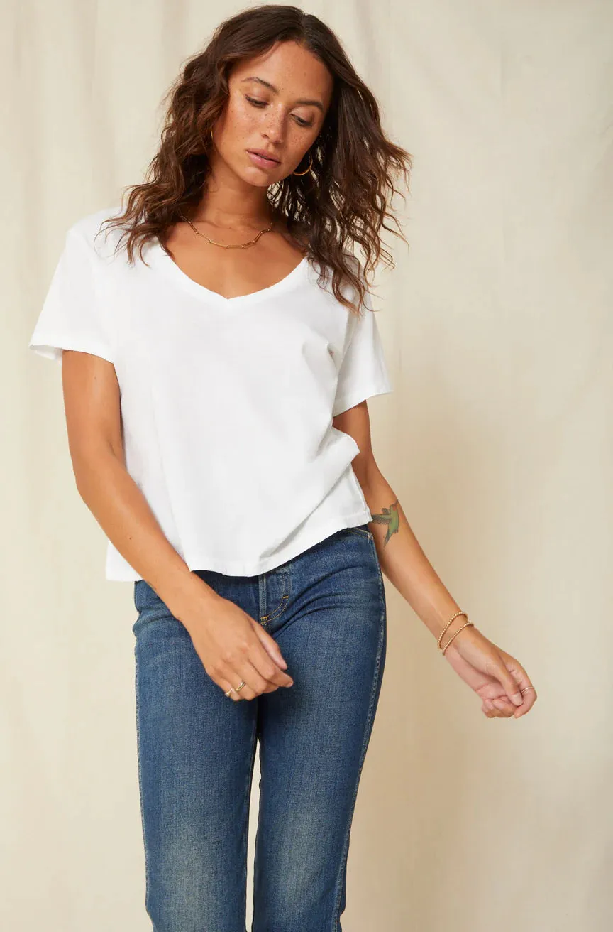 AMO V Neck Short Sleeve Tee - White