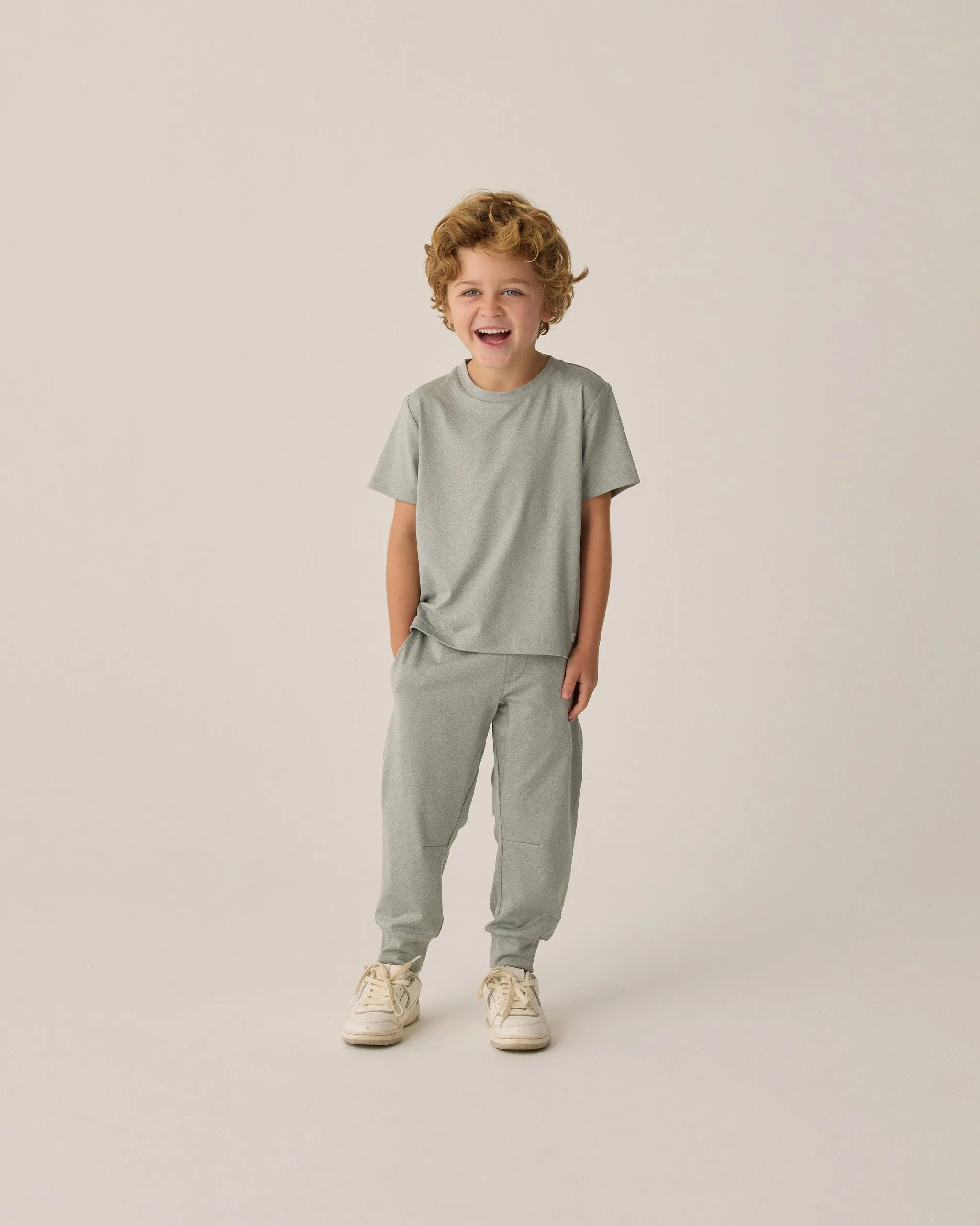 Cove Essential Tee, Heathered Eucalyptus
